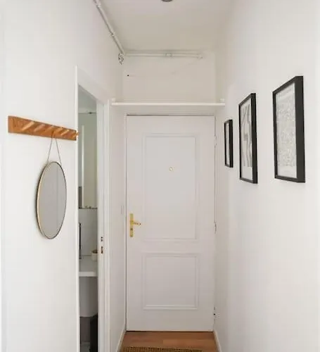 Διαμέρισμα Downtown Lh - Confort - 6 Pers